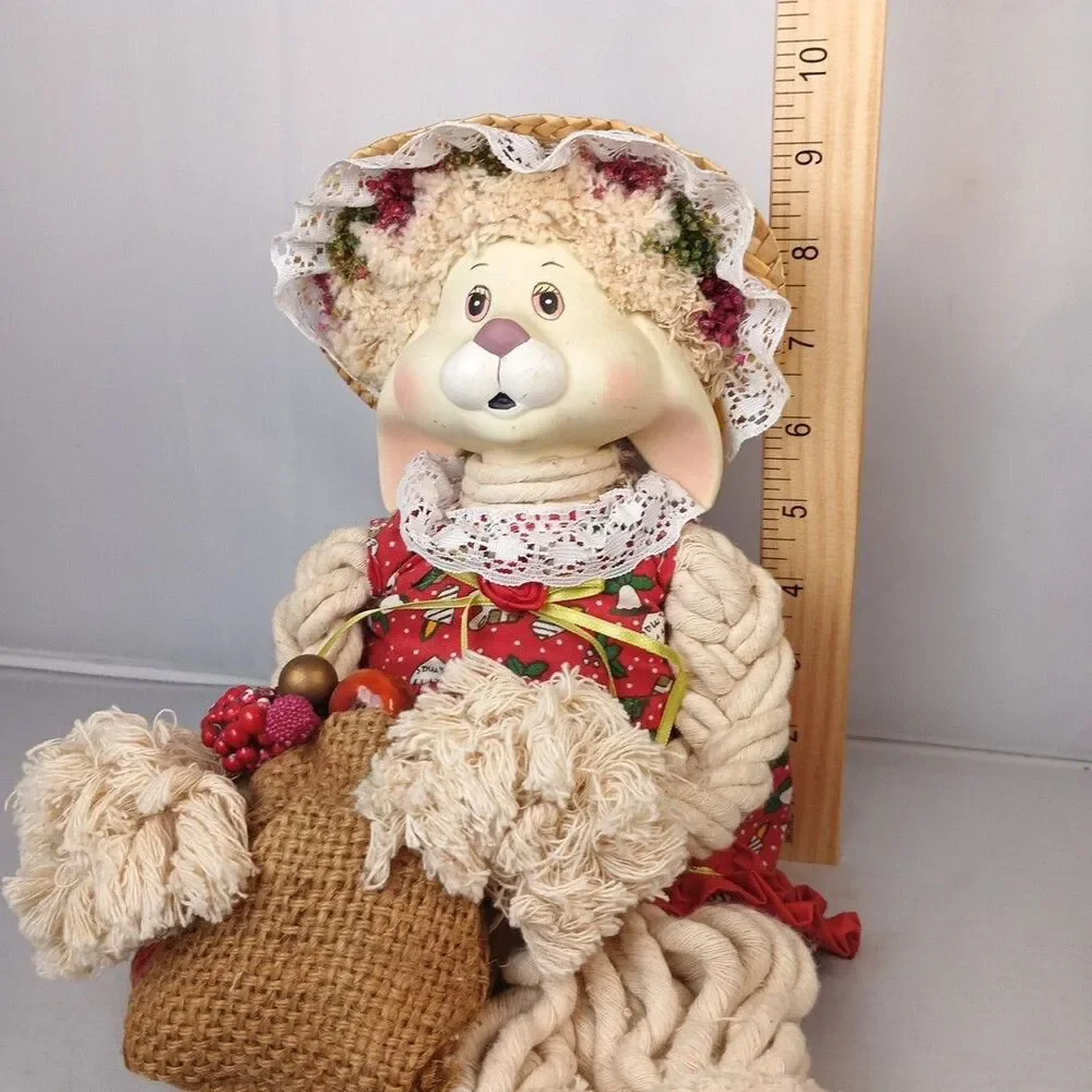 1993 House Of Lloyd Christmas Around The World Flossie The Sitting Bunny W/Box